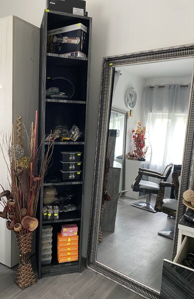 Mobilier salon coafor.