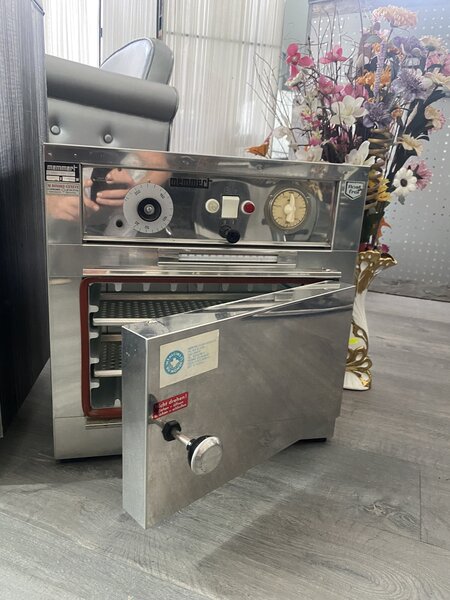 Mobilier salon coafor.